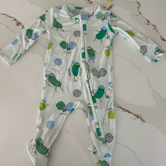 Angel Dear Other - Angel Dear Zipper Footie Pajamas - Gender Neutral - NWT Bamboo